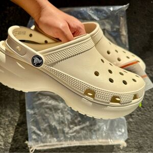 Women's Classic Platform Clog 8